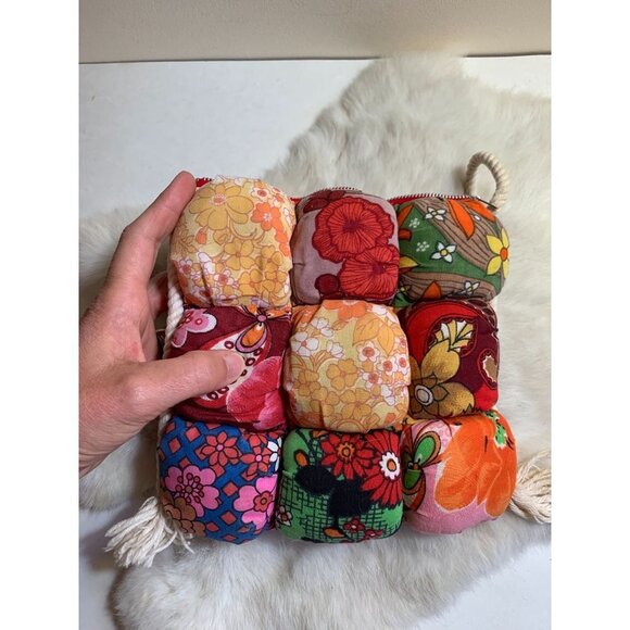 Vintage 60s Quilted Pillow Bag Patchwork Paisley - Picture 5 of 7